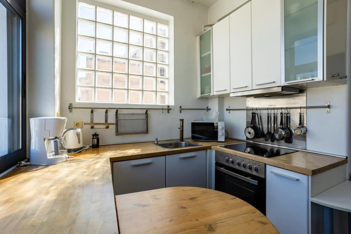 Acropolis Cozy Studio Home In The Heart Of Афины Экстерьер фото