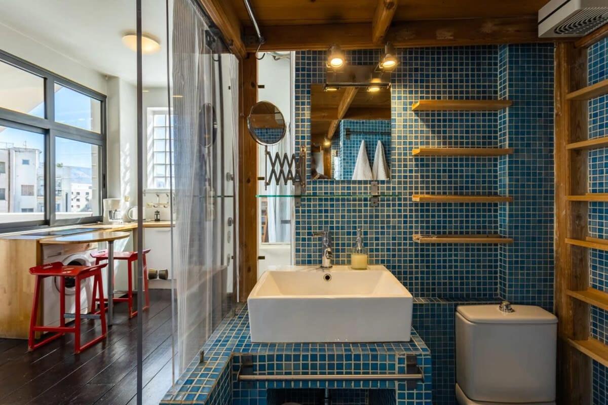 Acropolis Cozy Studio Home In The Heart Of Афины Экстерьер фото