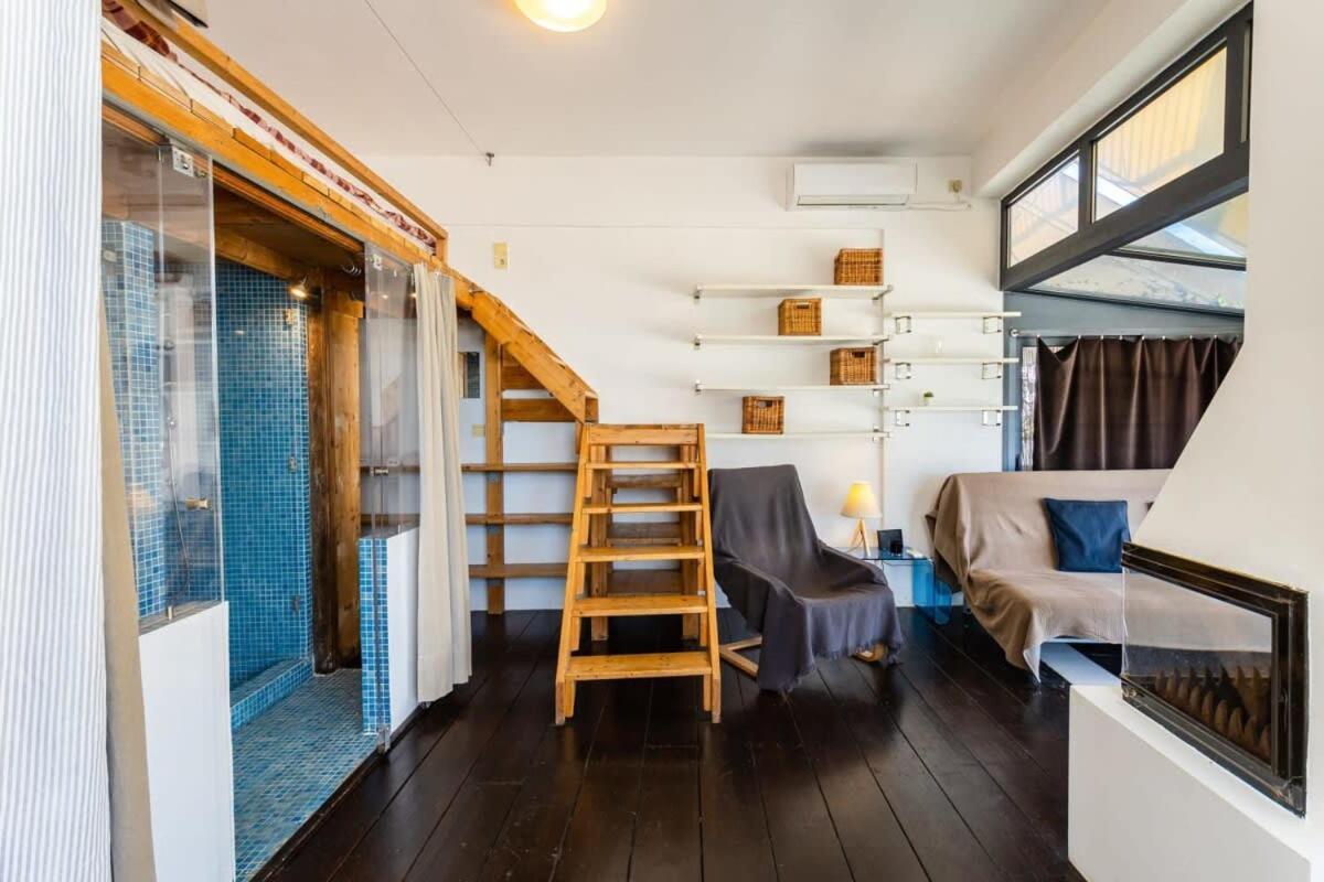 Acropolis Cozy Studio Home In The Heart Of Афины Экстерьер фото